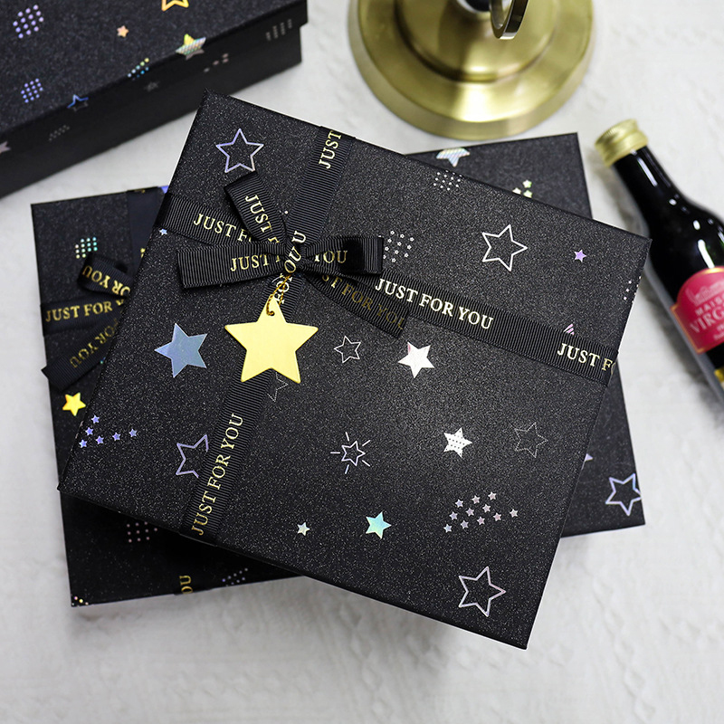Confezione regalo a forma di s - Packaging recensione e prezzo
